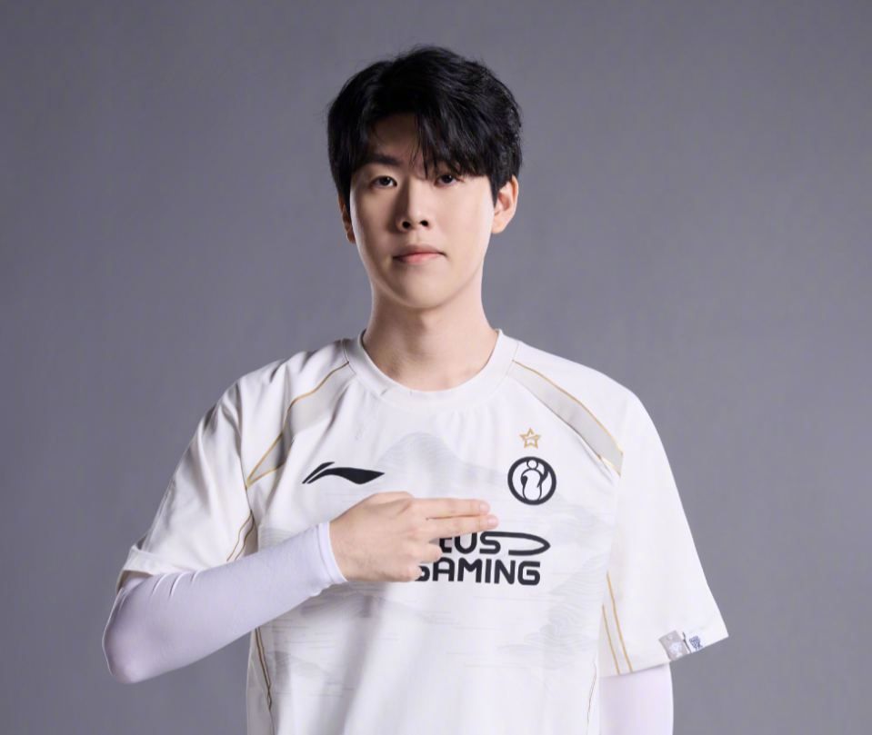 他的职业态 他的职业态