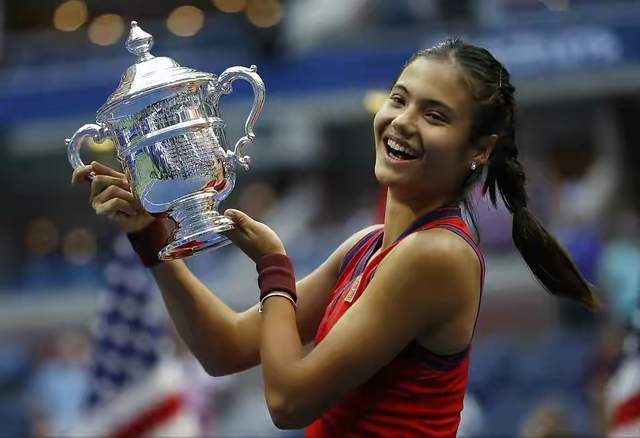 技骗哨之间 技骗哨之间