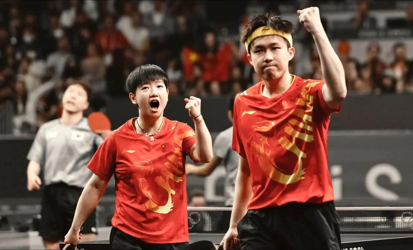 新华社快讯丨荷兰队打破短道速滑混合团体接力世界纪录.